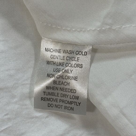 SUNNY LEIGH Sleeveless Top V Neck With Pleated Bow Detail White Satin - Picture 8 of 8